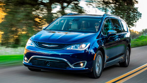 Chrysler-Pacifica-Hybrid