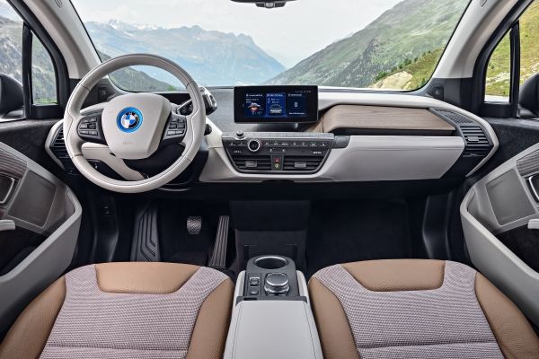 new-2018-bmw-i3-first-ever-bmw-i3s