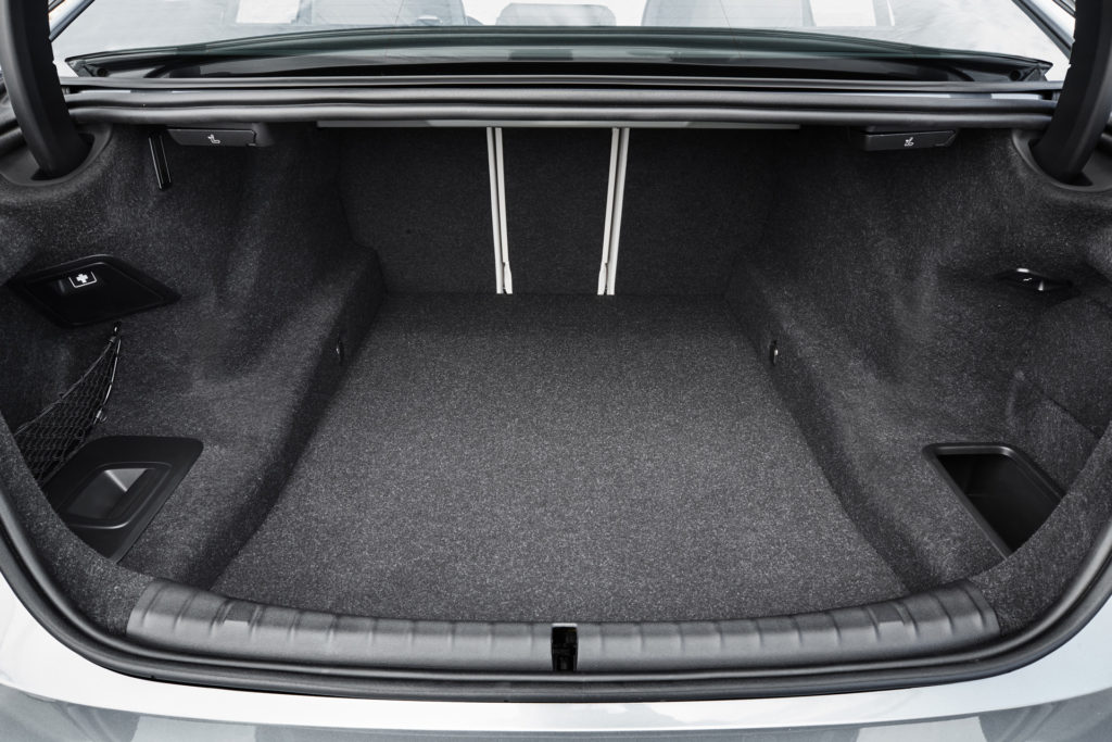 P90237278_highRes_the-new-bmw-5-series