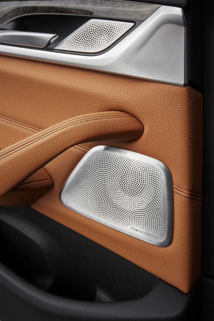 P90237325_highRes_the-new-bmw-5-series