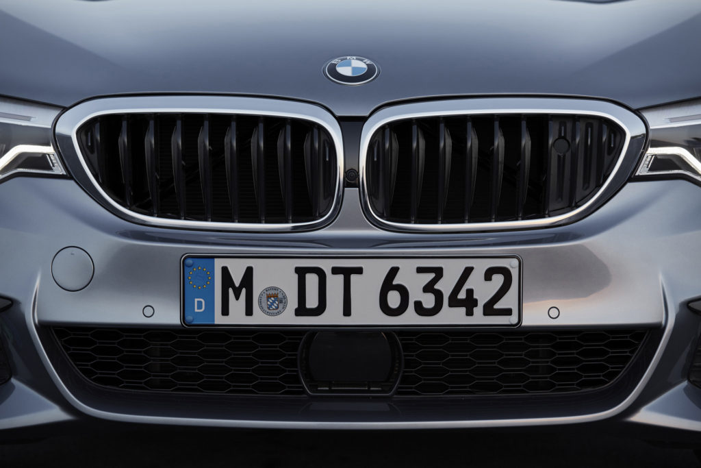 P90237205_highRes_the-new-bmw-5-series