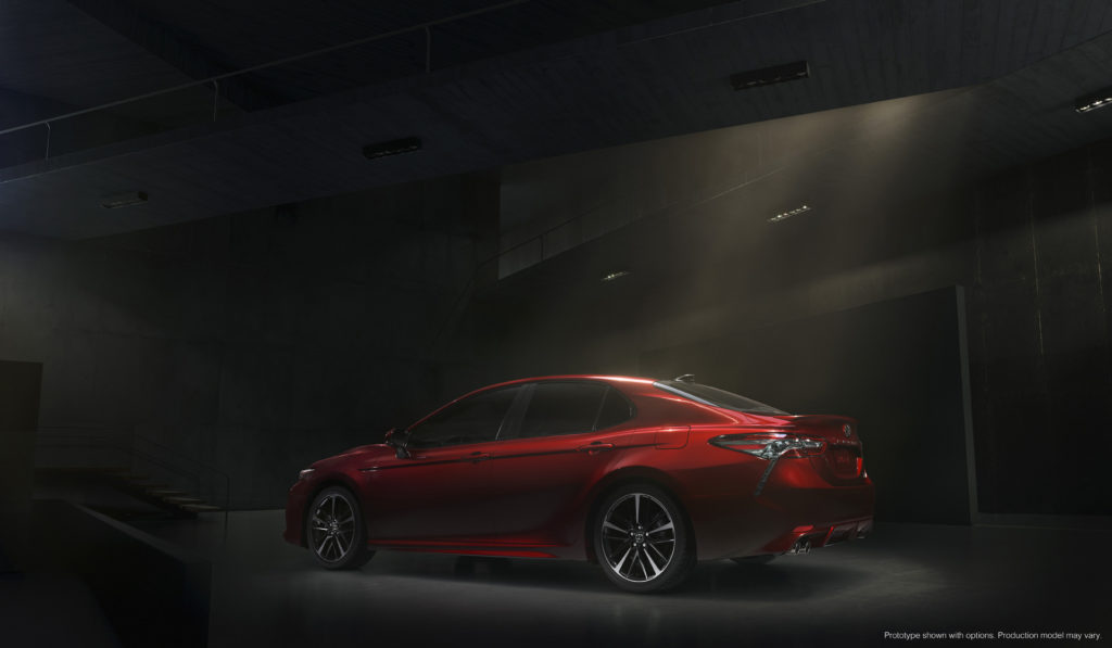 2018_Toyota_Camry_03