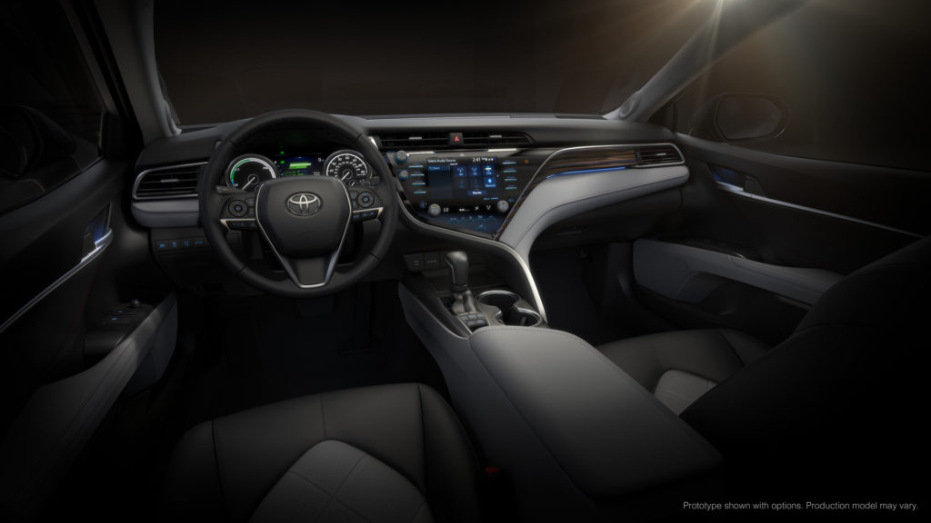 2018_Toyota_Camry_15