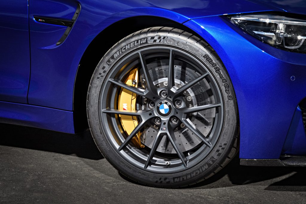 new-bmw-m4-cs