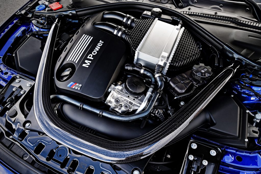 new-bmw-m4-cs