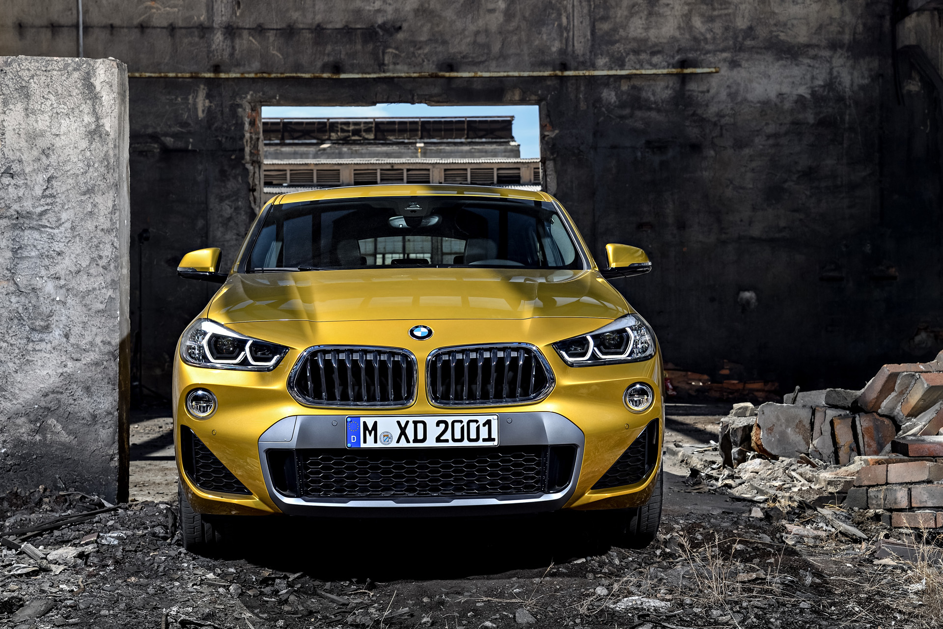 first-ever-bmw-x2-powerful-agile